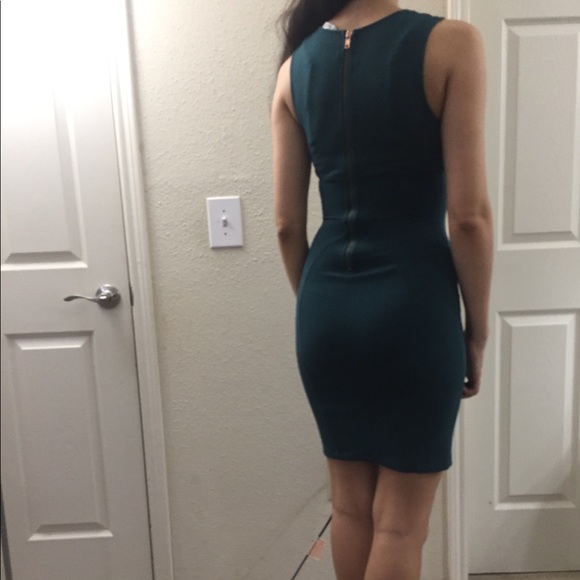 BarIII mini green sleeveless dress - Picture 2 of 3
